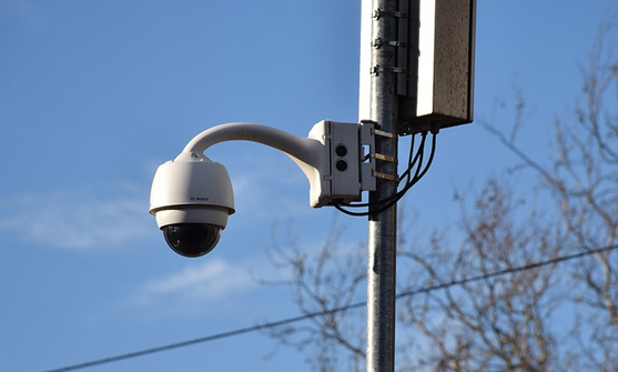 轨交世博车站拟装新安保设施